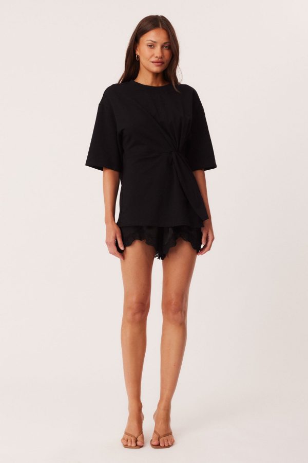 TAMMI LACE SHORTS