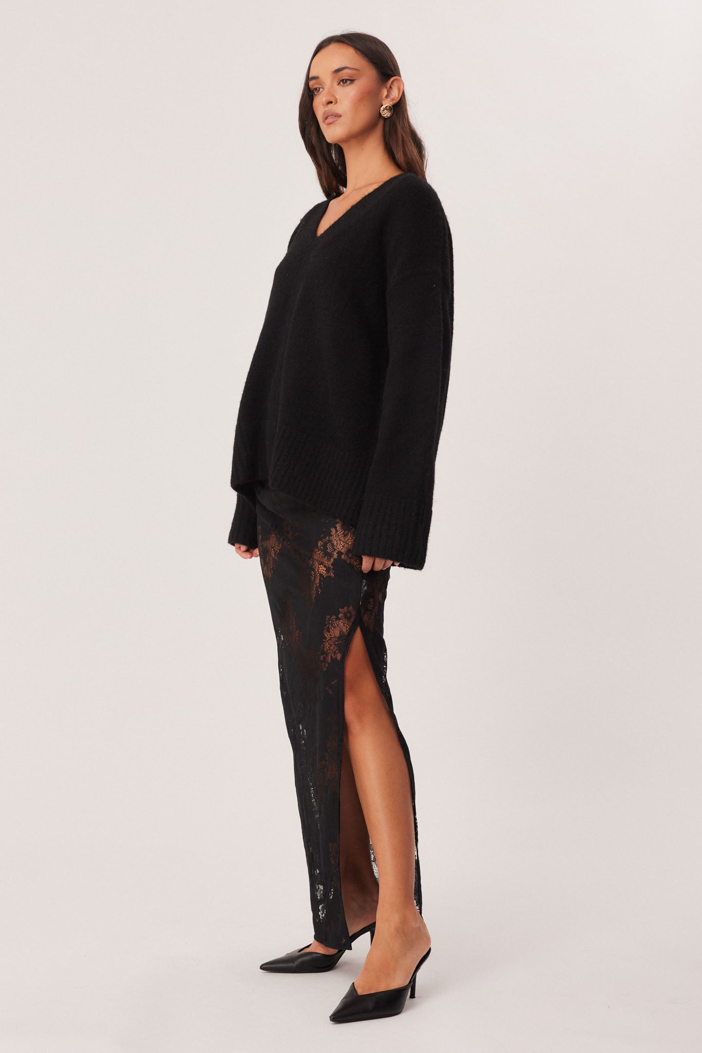 MISHKA LACE MAXI SKIRT - Image 2