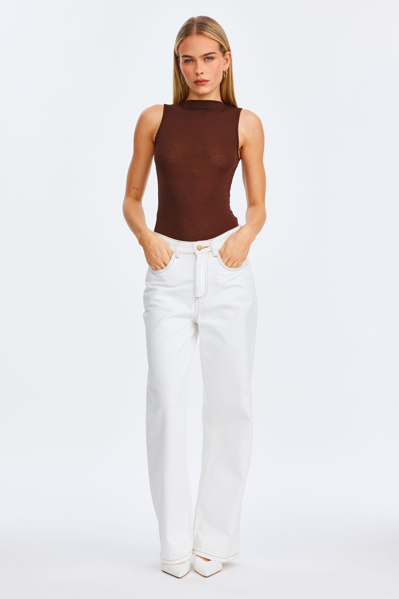 RUNE JEANS - Image 4