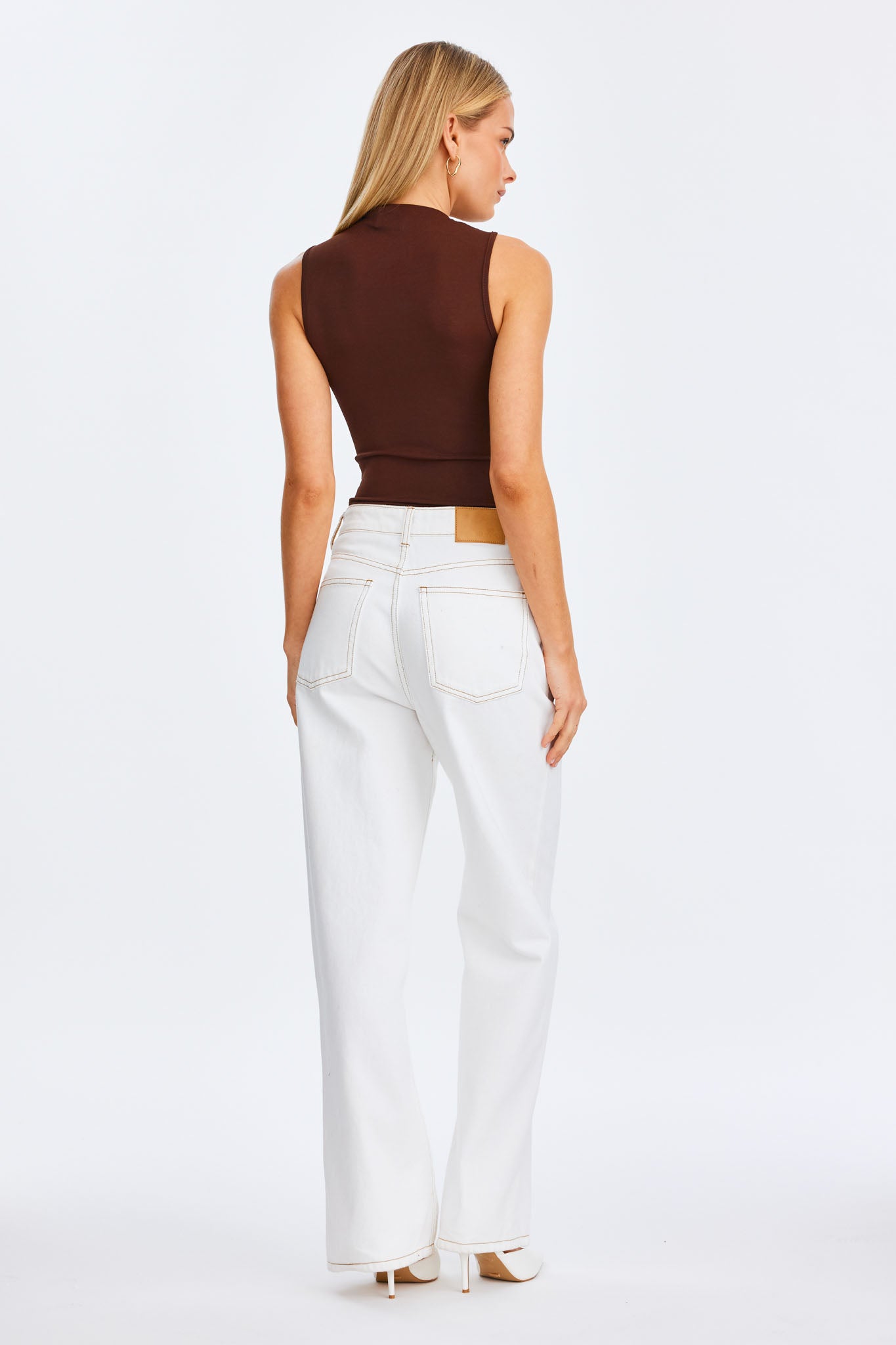 RUNE JEANS - Image 5